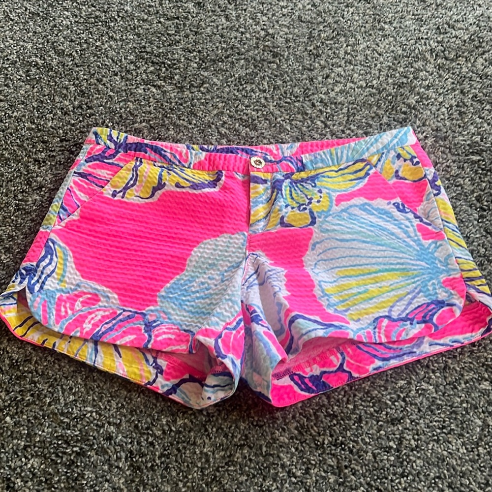Lilly Pulitzer neon hot pink Shorts Size 2
